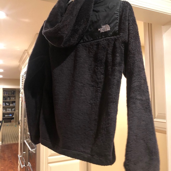 Black Northface fuzzy jacket - Picture 2 of 4